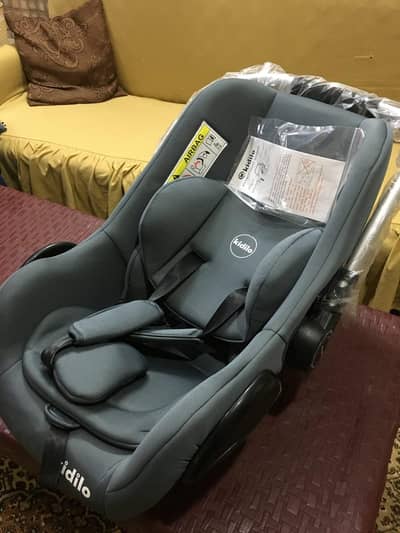 Carry cot & car seat