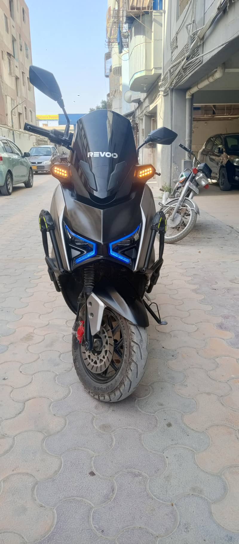 Revo e52 0