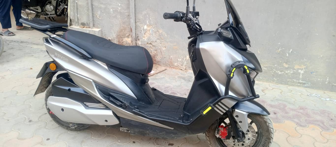 Revo e52 5