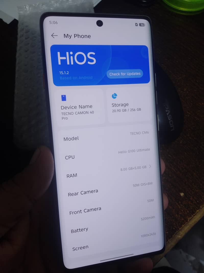 Tecno CAMON 40 Pro 4