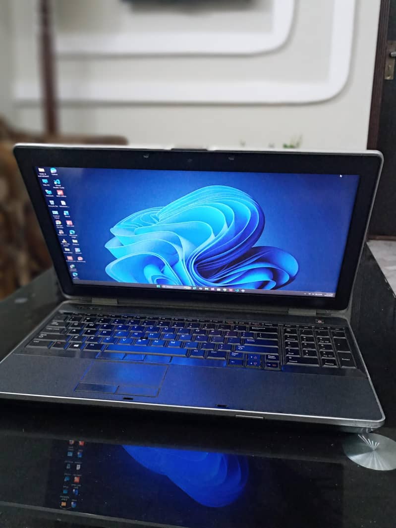 Dell latitude e6530 0