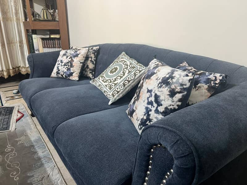 sofa 7 seater pristine condition with table 1