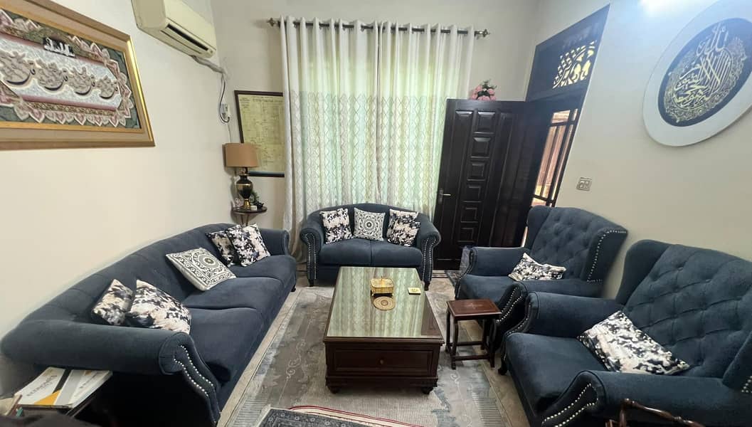 sofa 7 seater pristine condition with table 5