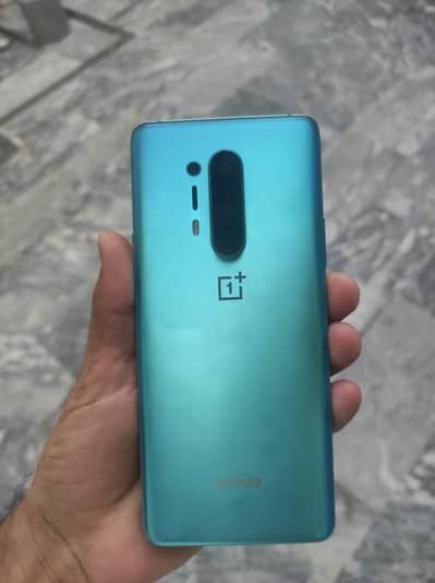 One plus 8 pro 12/256gb