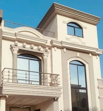 Double Storey 5 Marla House Available In Paragon City For rent