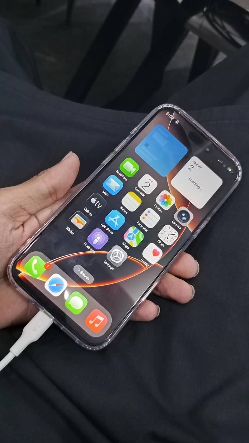 Apple iPhone 17 Pro Max 4