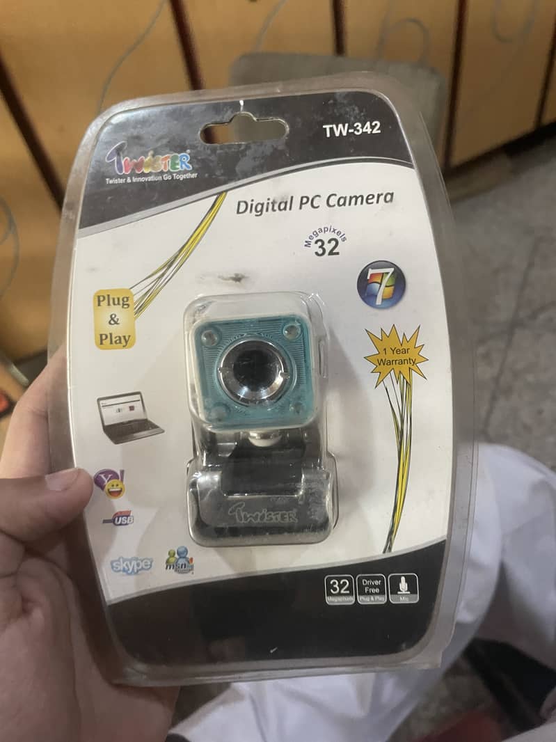 Digital computer camera 1