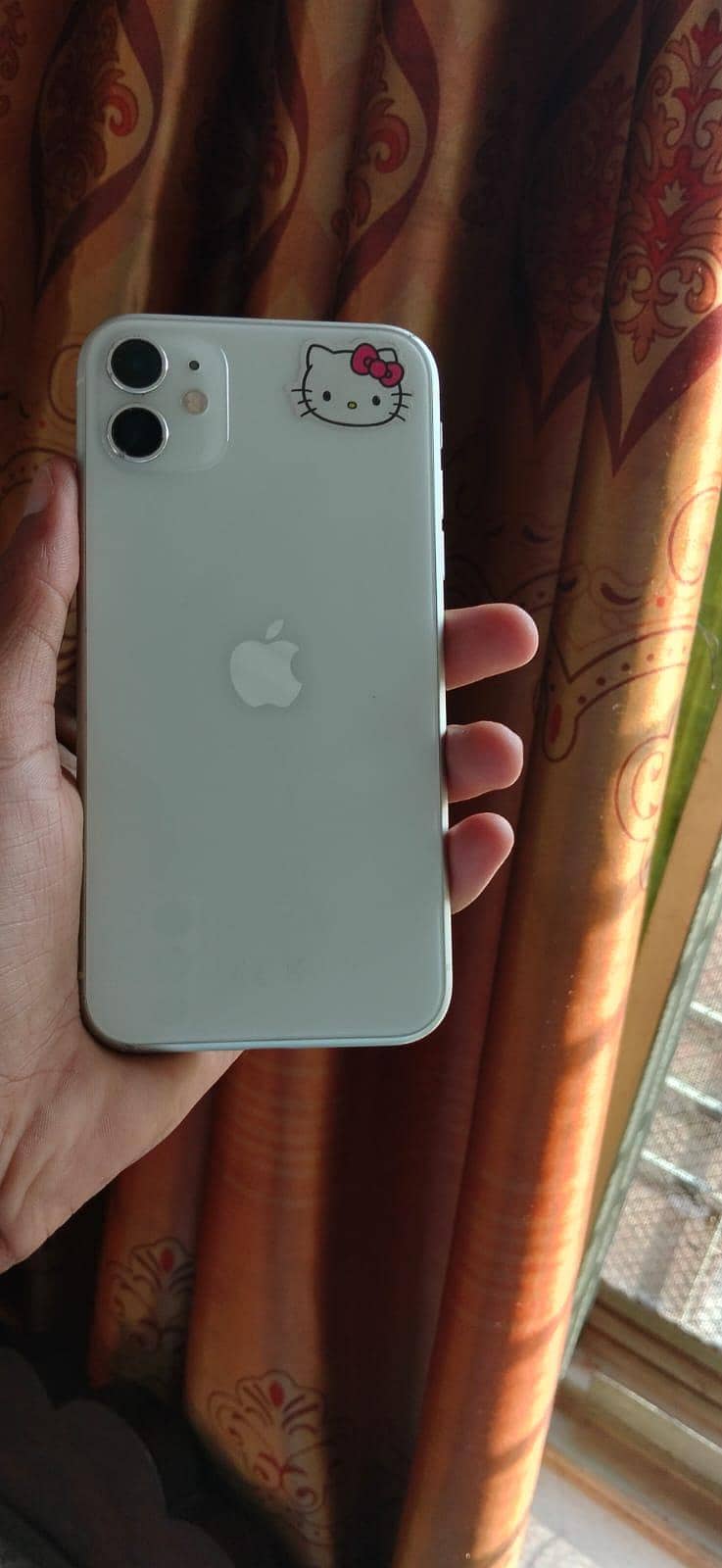 Apple iPhone 11 0