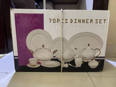 8 Person Dinner Set