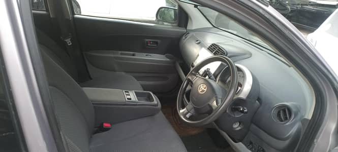 Toyota Passo 2010