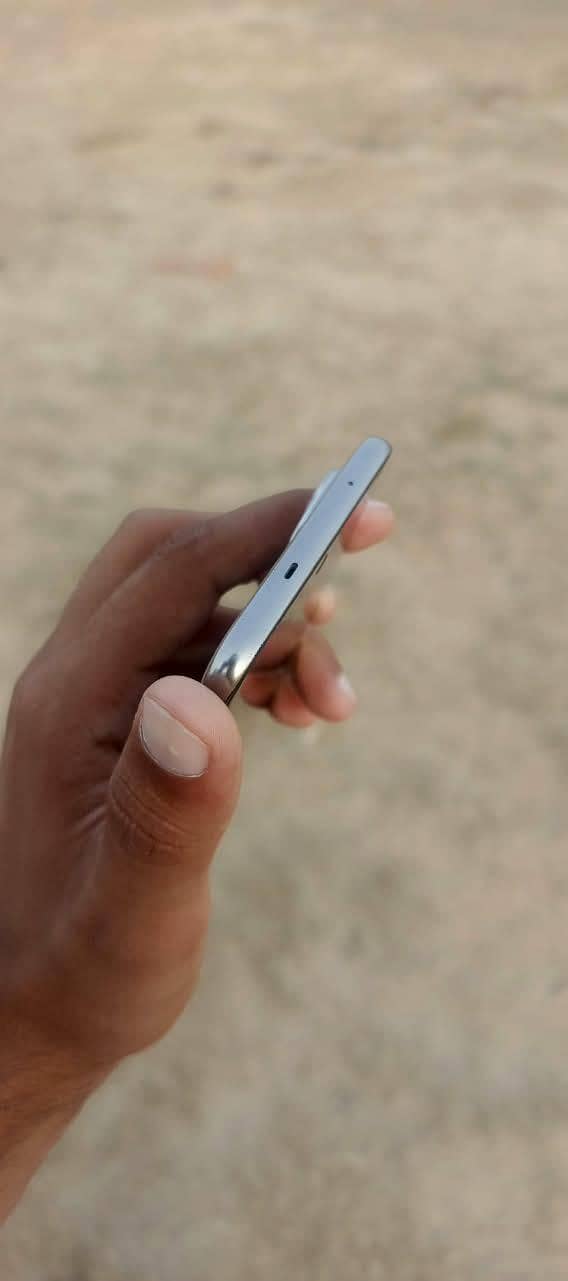 Tecno Spark 40 pro Plus 6