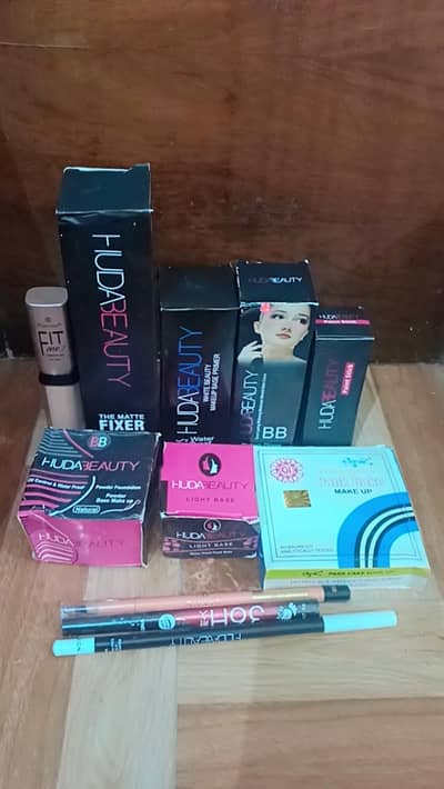 10 brand new makeup products + 1 free product