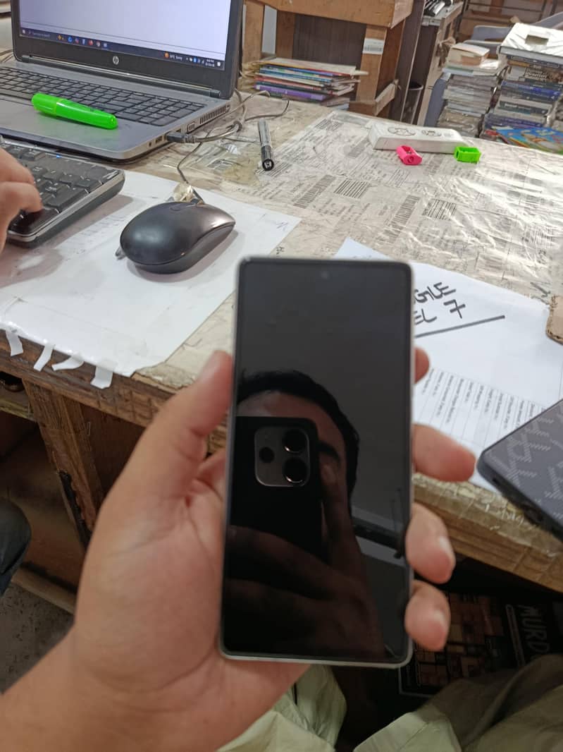 Google Pixel 7 5
