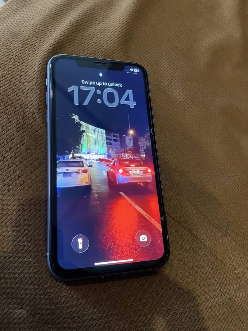 Apple iPhone 11 4