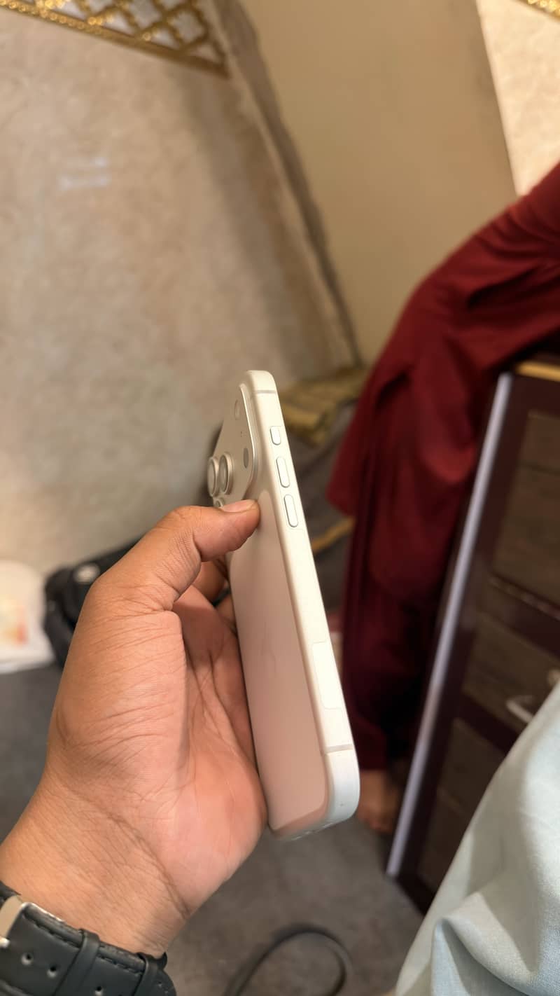 Apple iPhone 17 Pro 4