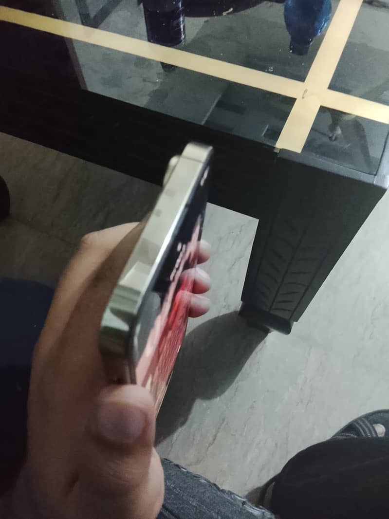 Iphone 13 pro max jv 4