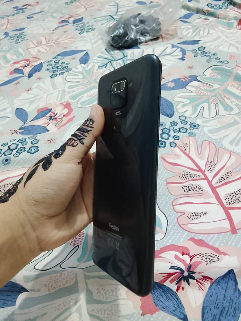 Xiaomi Redmi Note 9 1