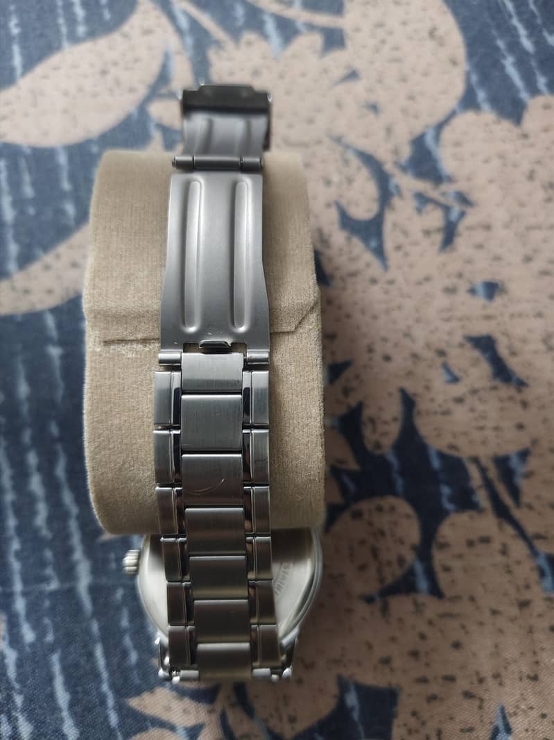 Casio MTP-V002D-7B 2