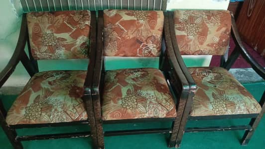 4 chairs