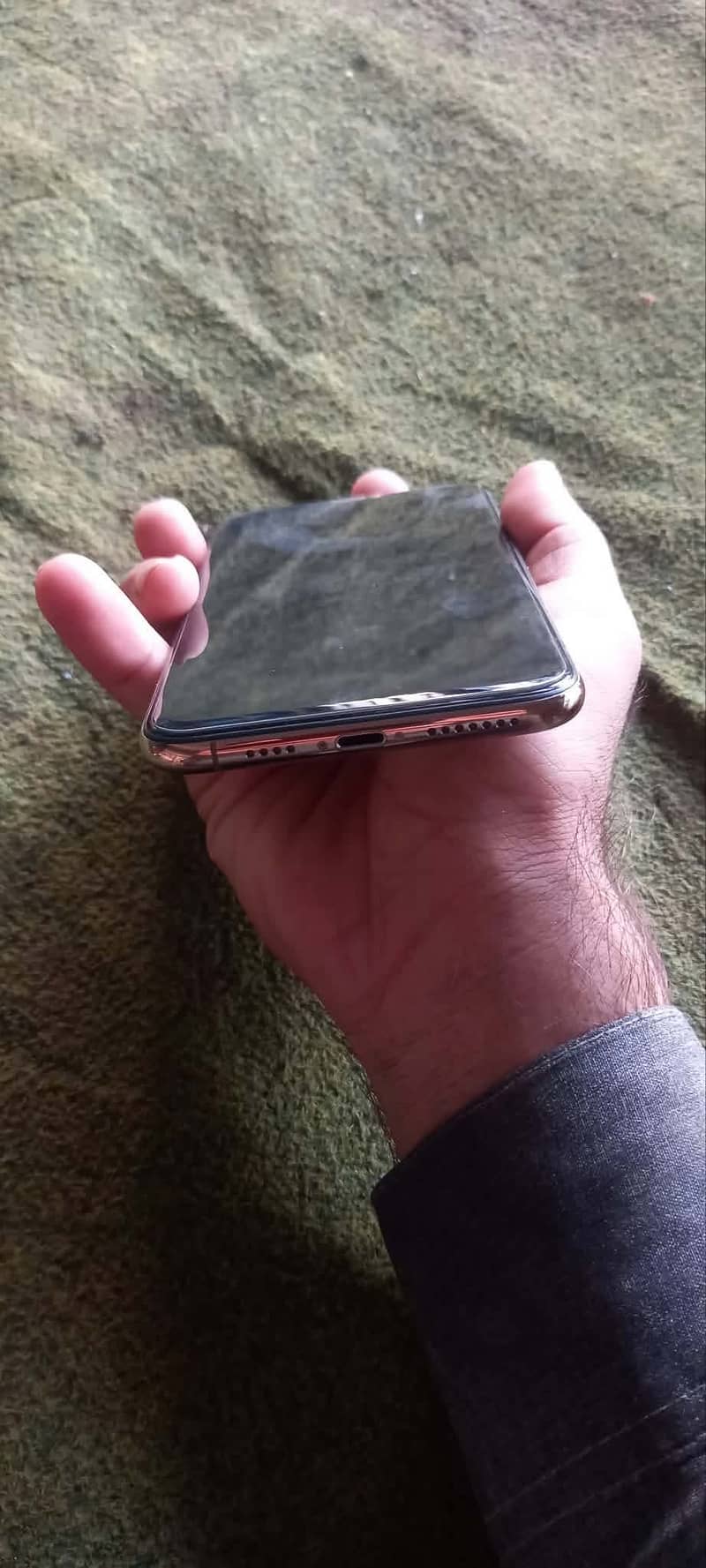 Apple iPhone XS Max 2