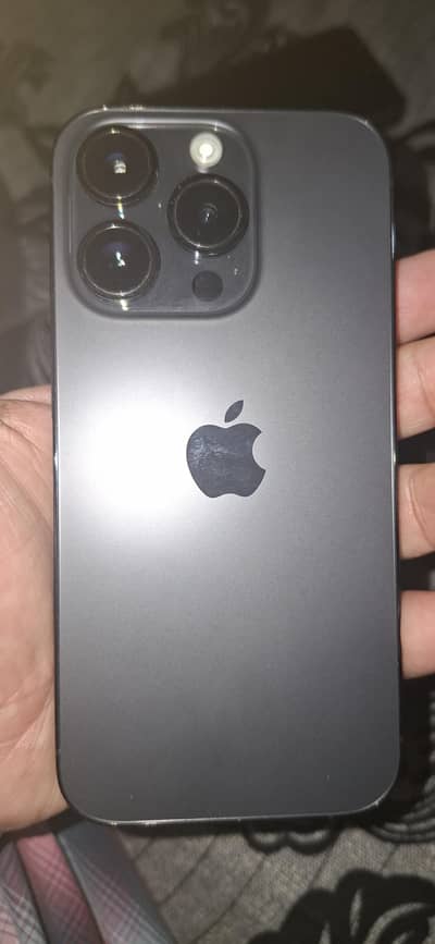 Apple iPhone 14--IPhone 14 b hai