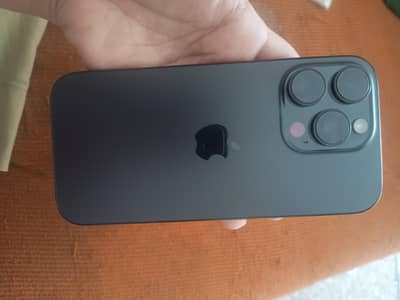 Apple iPhone 16 Pro