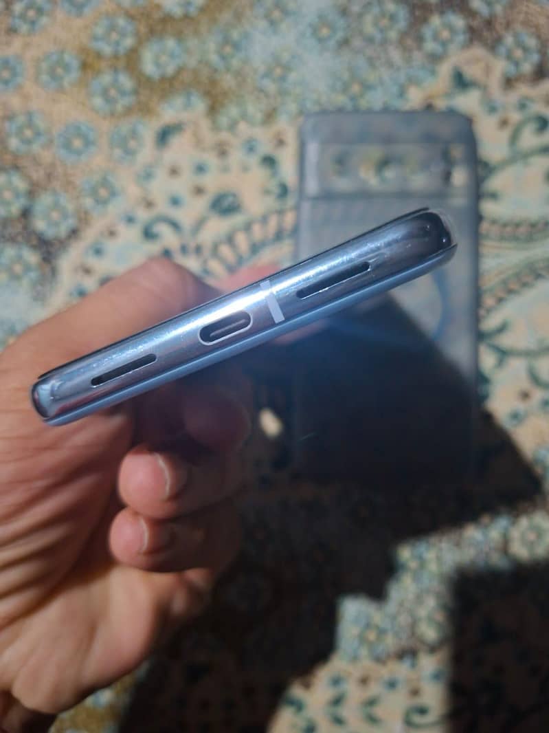 Google Pixel 8 Pro 5