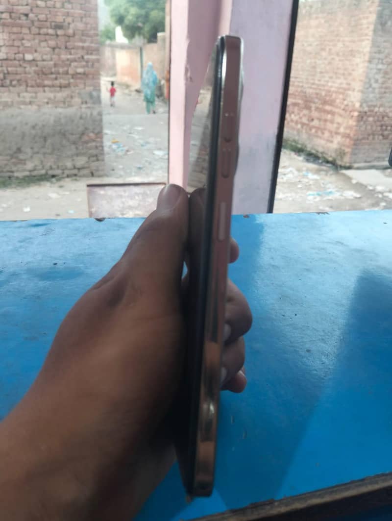 Tecno Spark 20 0