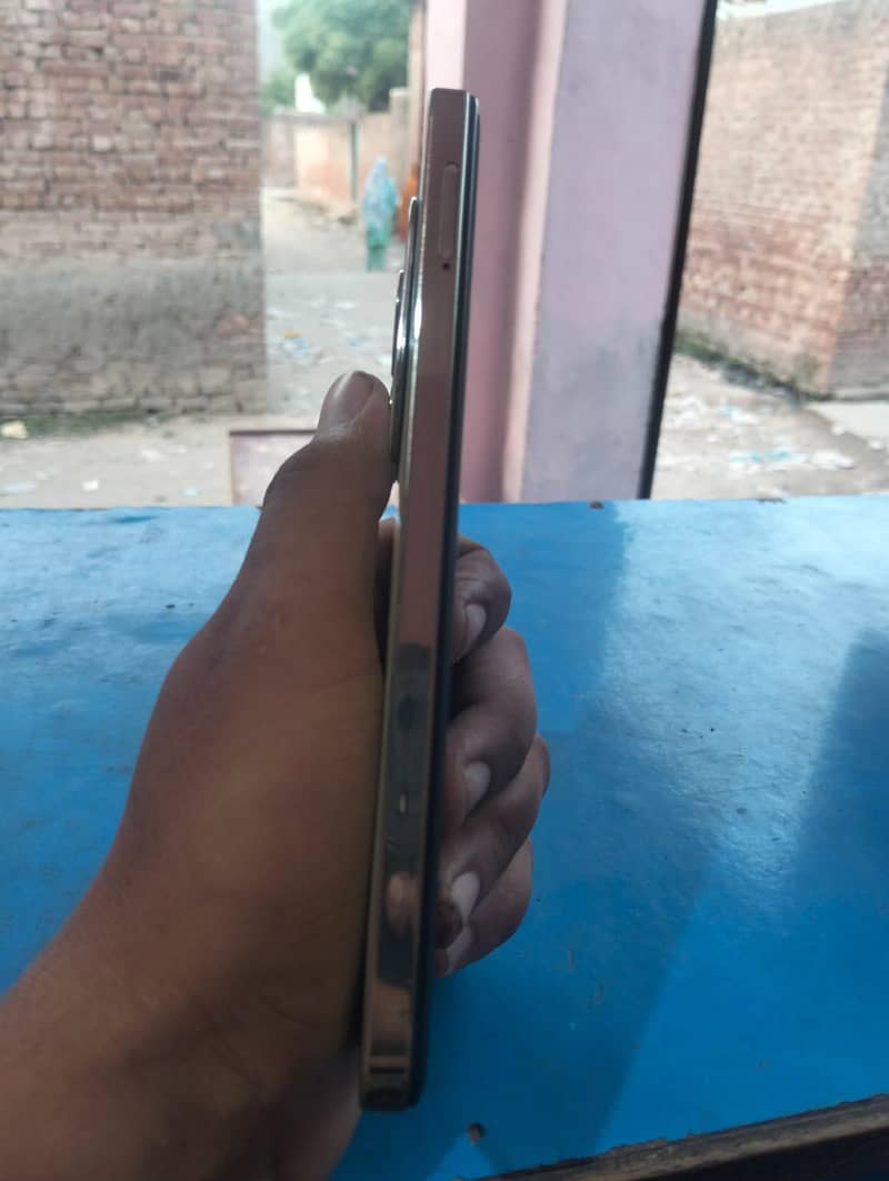 Tecno Spark 20 2