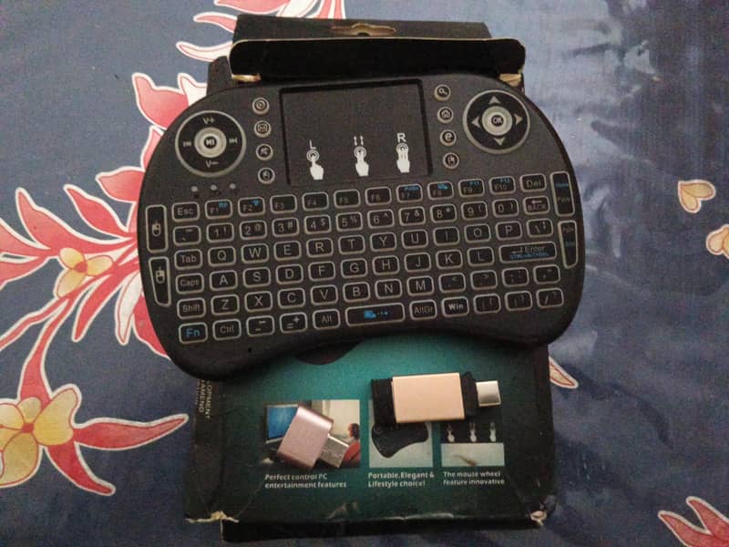 VR Headset + 2 OTG + Mini Keyboard Controller 1