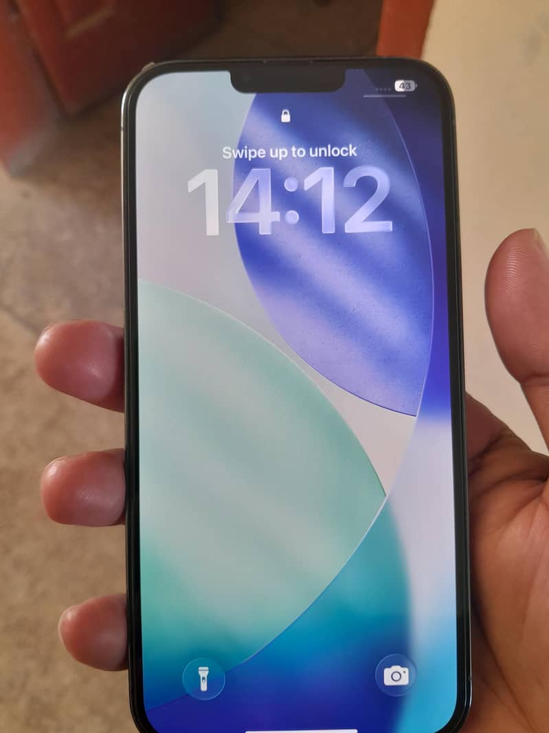 Apple iPhone 13 Pro Max 4
