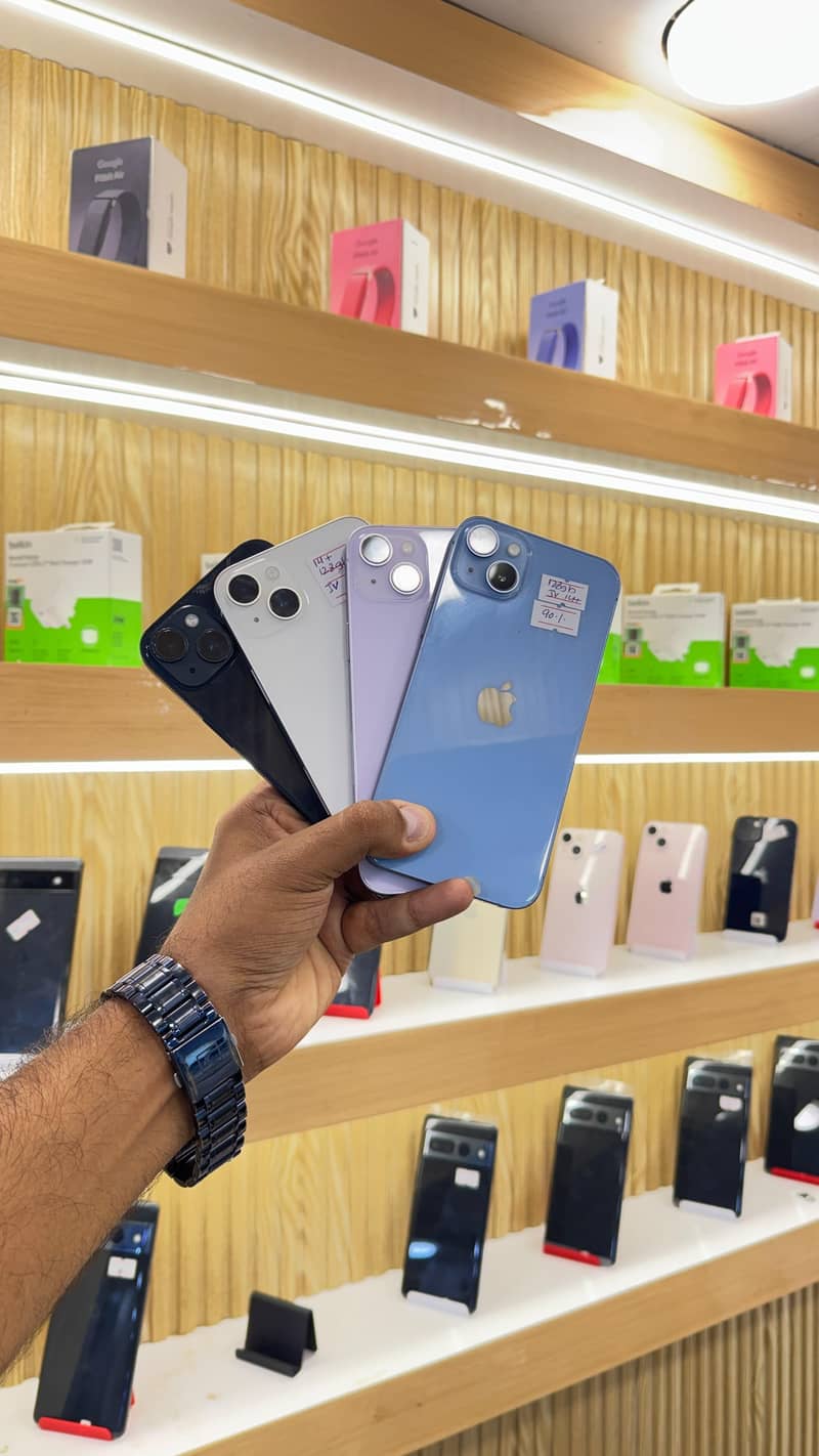 Apple iPhone 14 plus 0