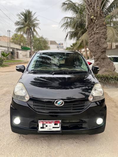 Daihatsu Mira 2011