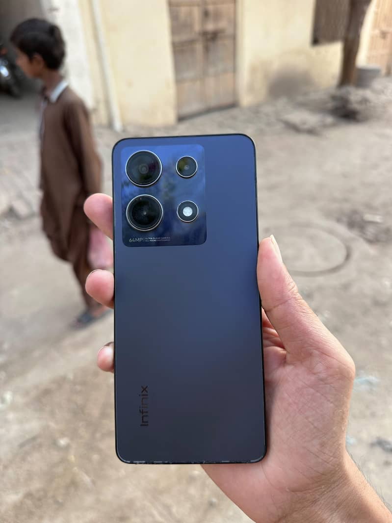 Infinix Note 30 6