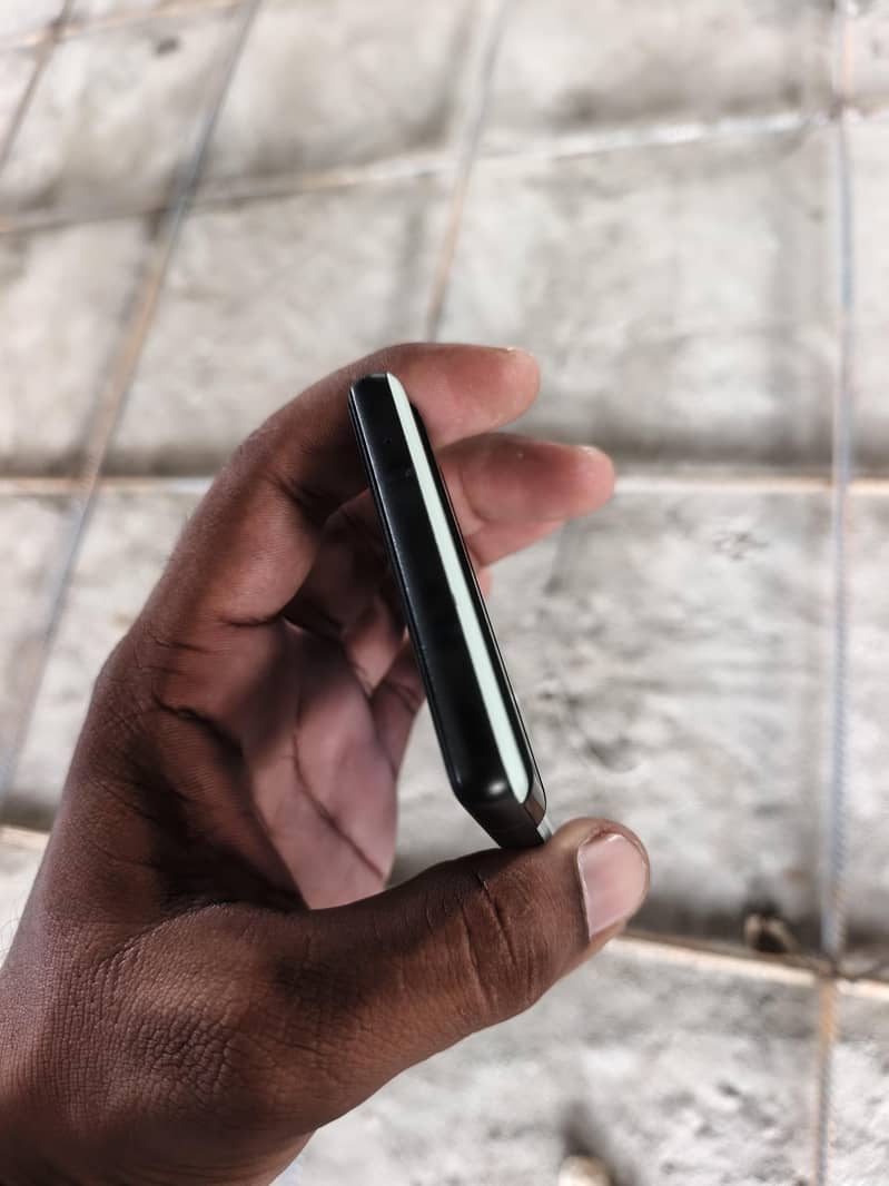 Google Pixel 6a 2