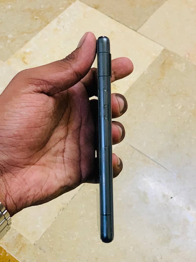 Google Pixel 7a 2