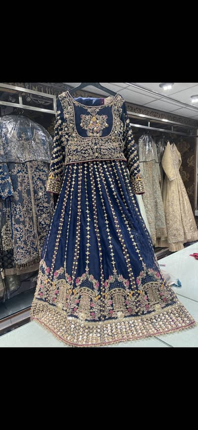 Lehnga choli/ Blue/ barat / mehndi/ party wear
