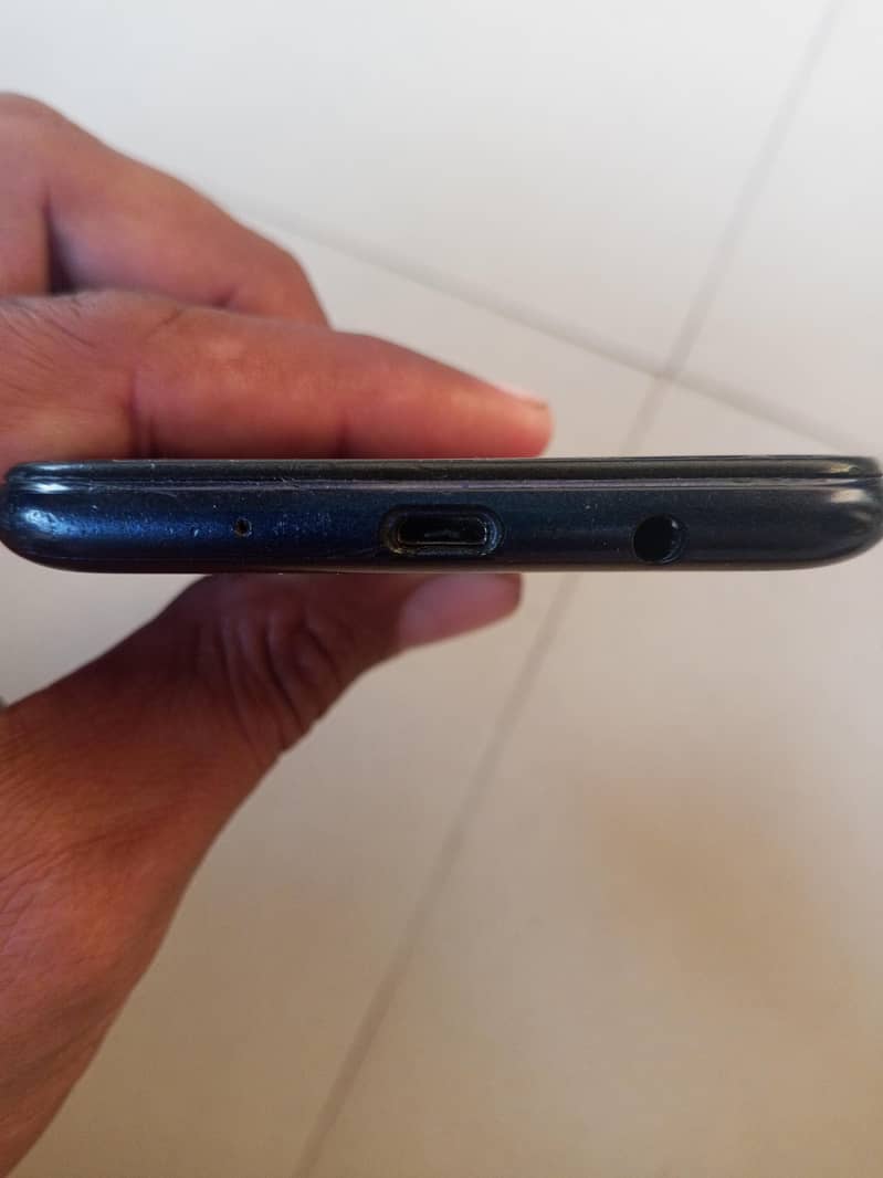 Tecno Pova 3