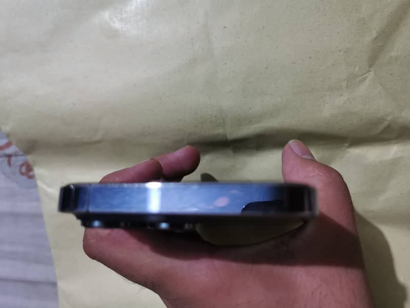 Apple iPhone 14 Pro Max 4