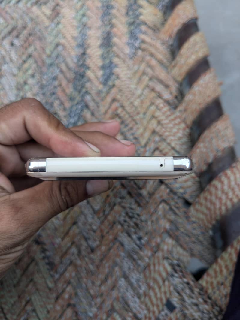 Google Pixel 6 Pro 4