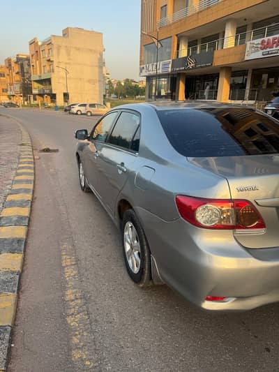Toyota Corolla GLI 2013