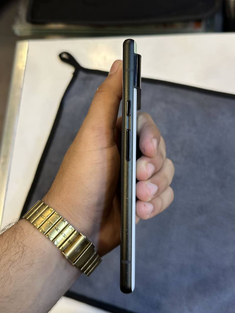 Google Pixel 6 3
