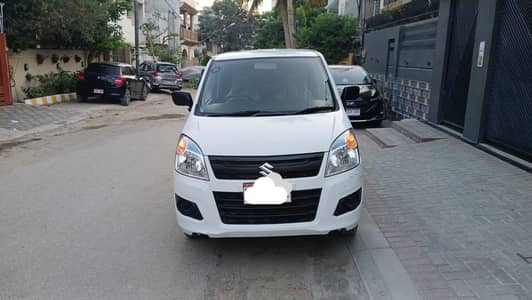 Suzuki Wagon R 2022 2020/ 2021 1st Owner 2 Cars at my Home