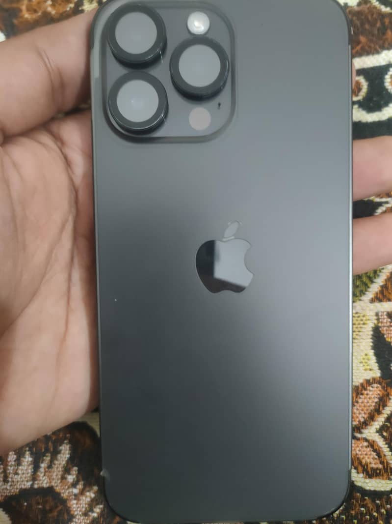 Apple iPhone 14 Pro Max 0