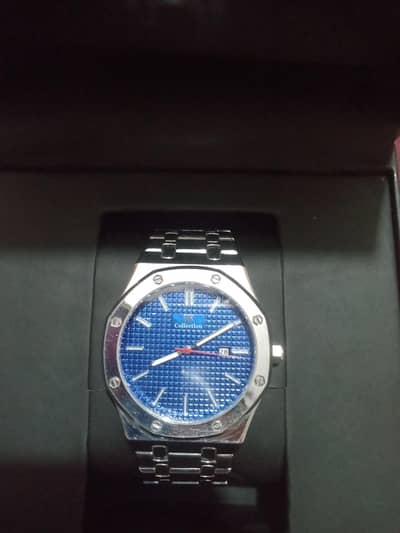 men watch for urgent sale