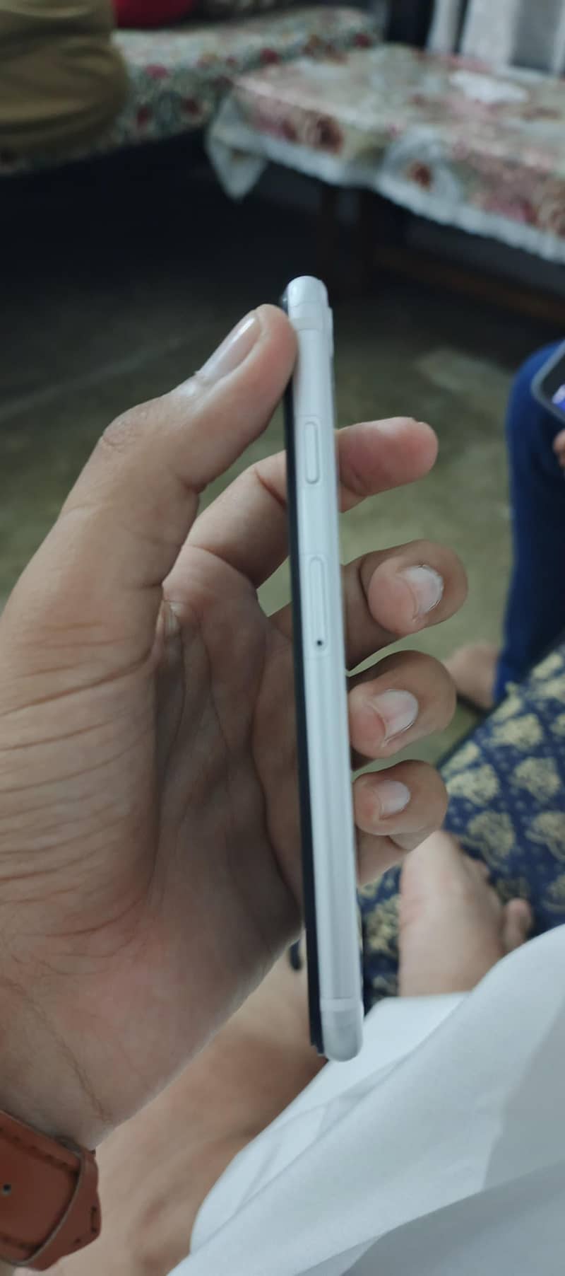 Apple iPhone SE 2nd generation 2