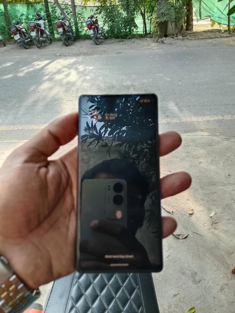 Google Pixel 6a 3