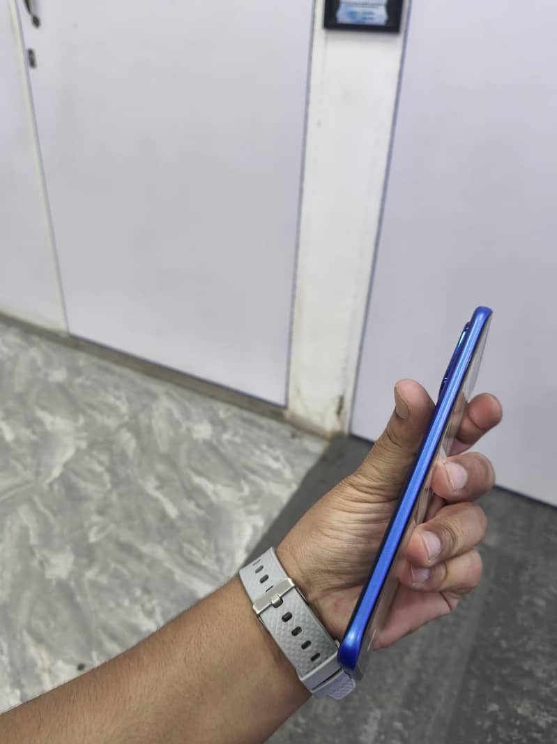 Infinix Note edge 2