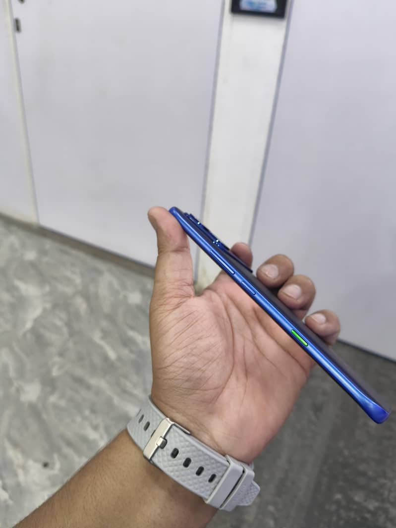 Infinix Note edge 3