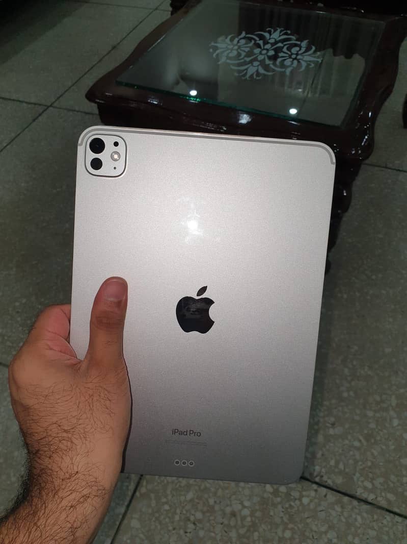 Ipad M4 chip 256gb 2